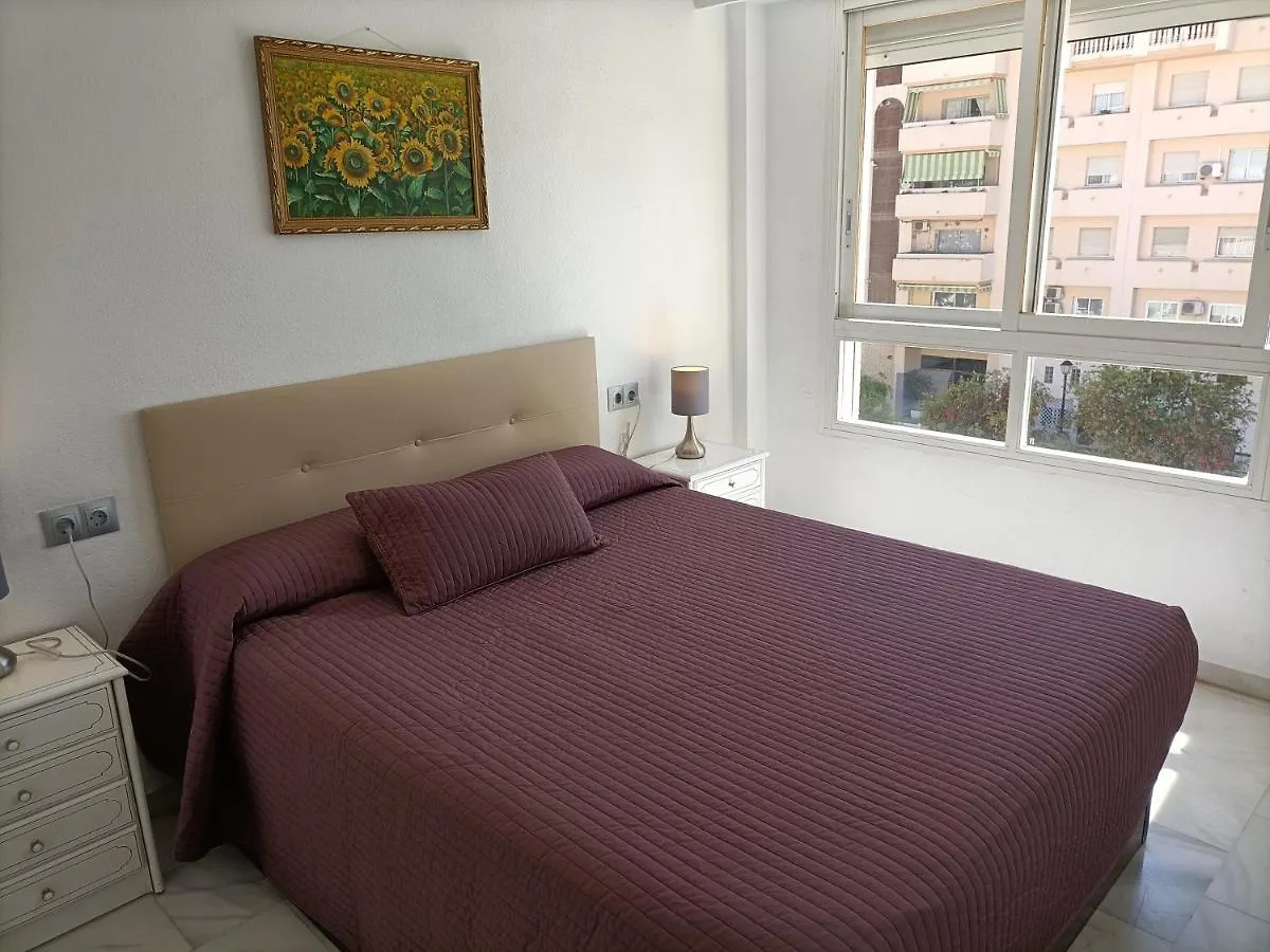 Suites Center Recinto Ferial Fuengirola 0*,  Spain